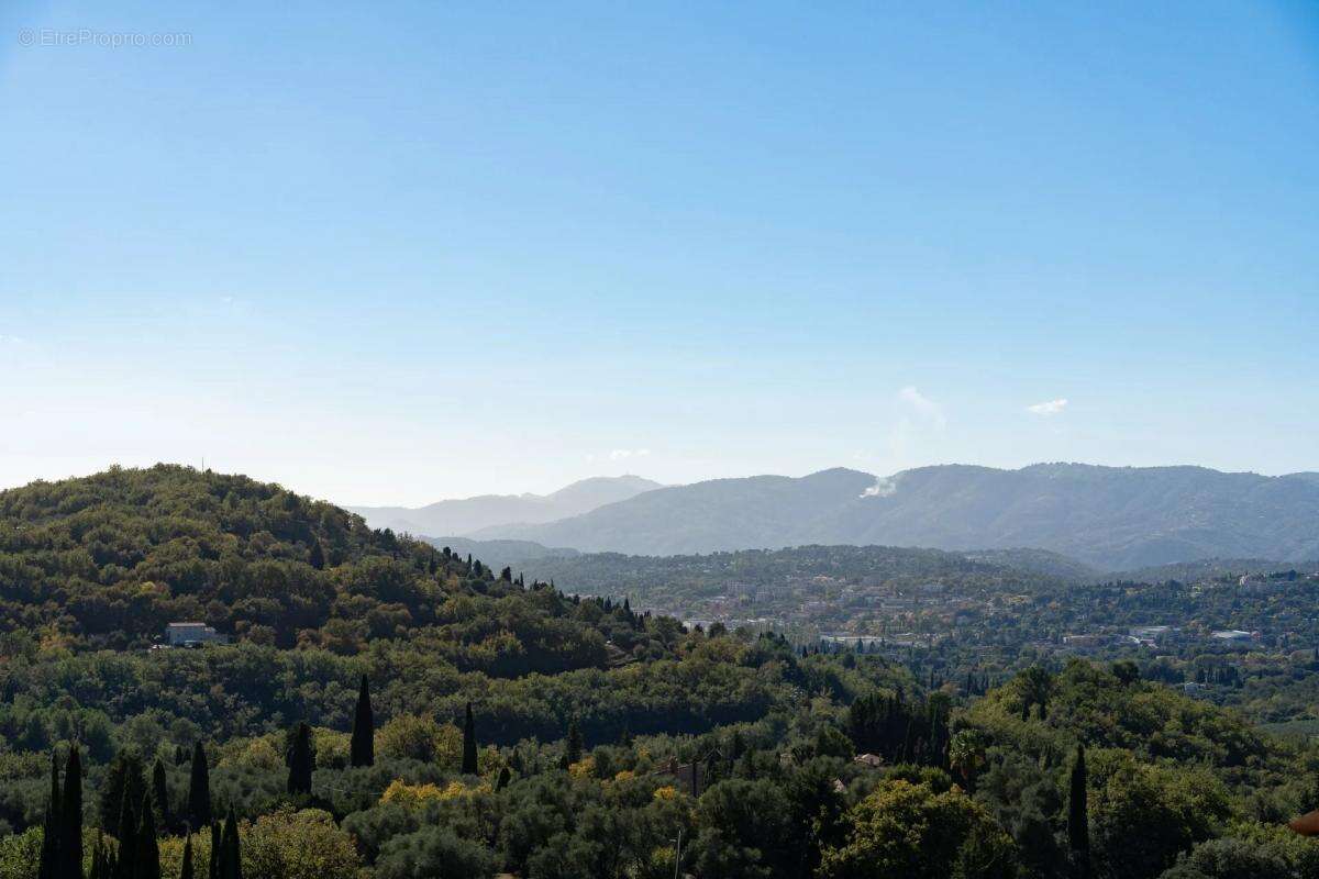 Appartement à GRASSE