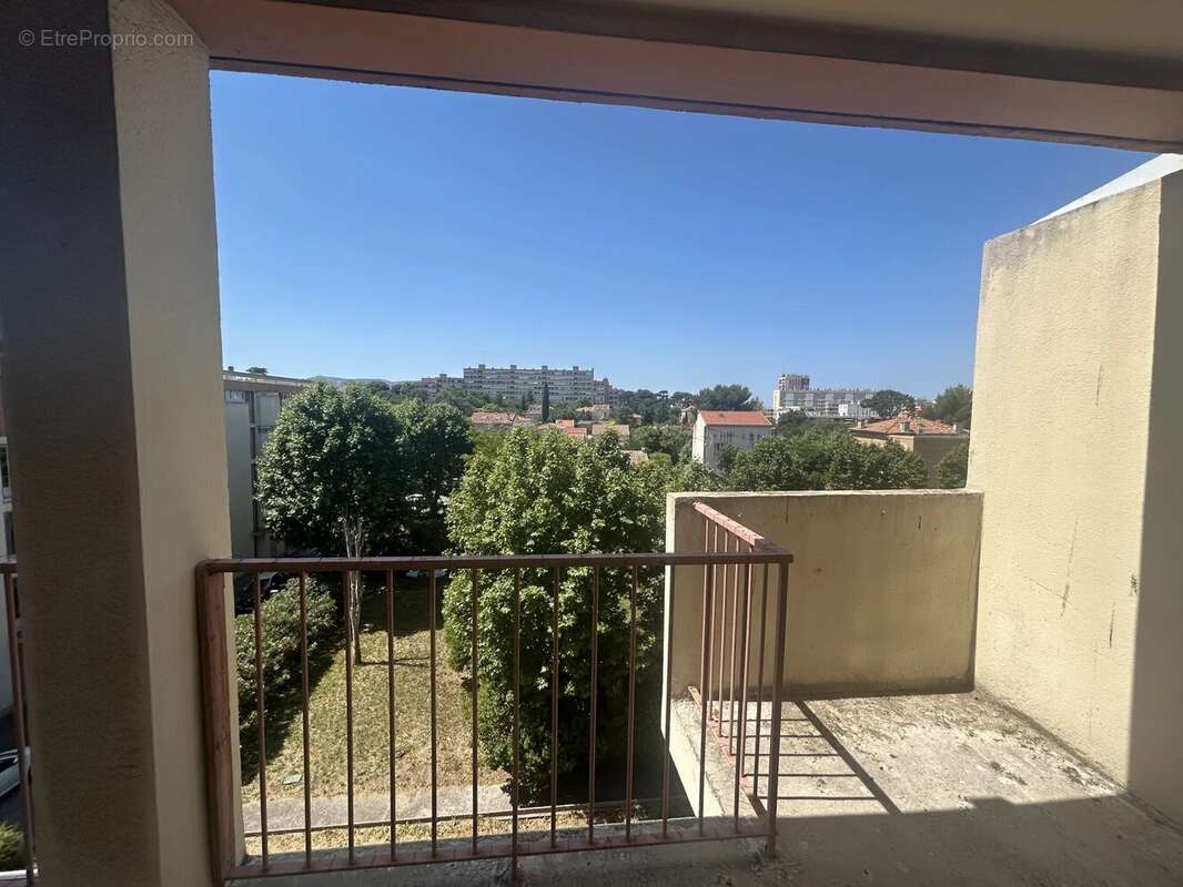 Appartement à MARSEILLE-10E