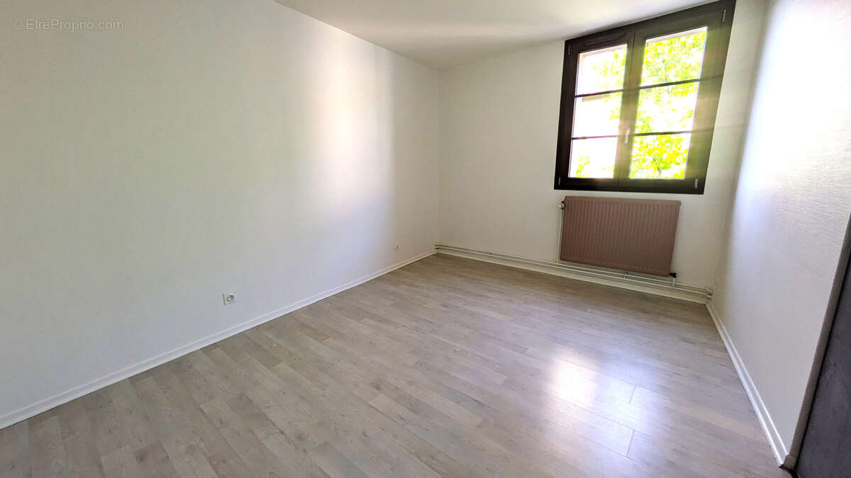 Appartement à GONDREVILLE