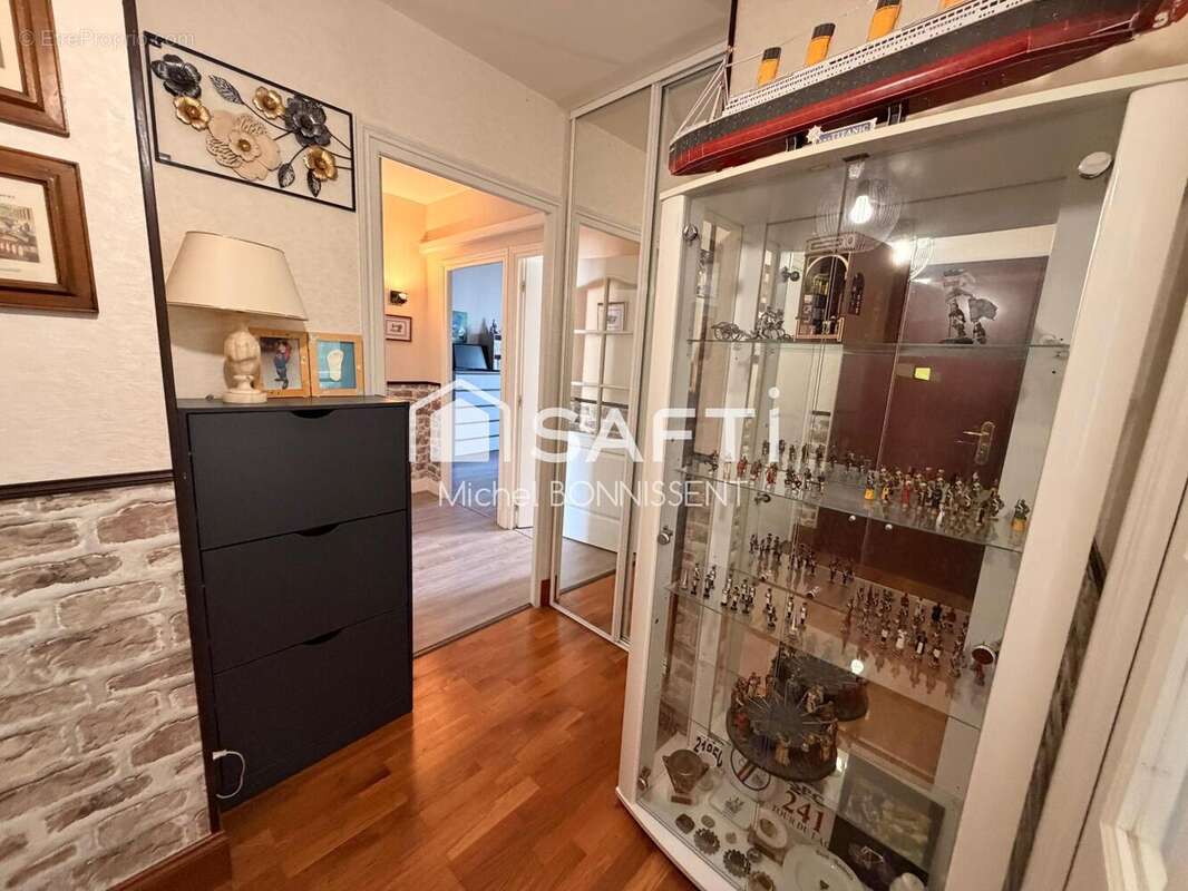 Photo 6 - Appartement à BOURGES