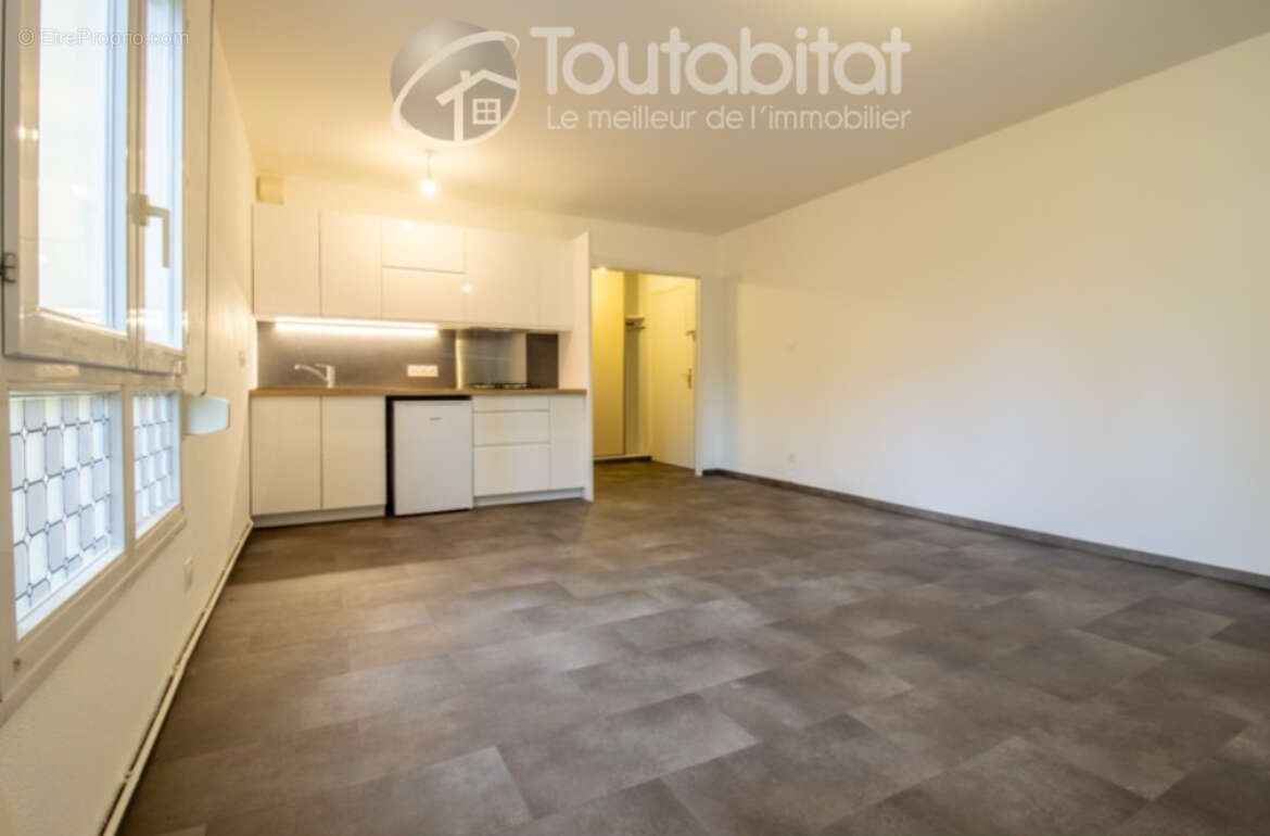 Appartement à CHARLEVILLE-MEZIERES