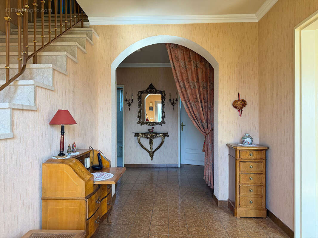 Krautergersheim - Maison familiale de caractère -135 m² sur 13 ares - photo 9