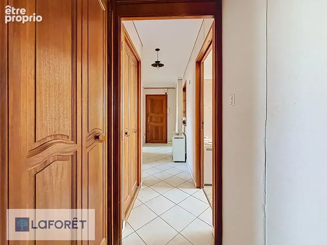 Appartement Six Fours Les Plages 4 pièce(s) 69,7m2 - photo 2