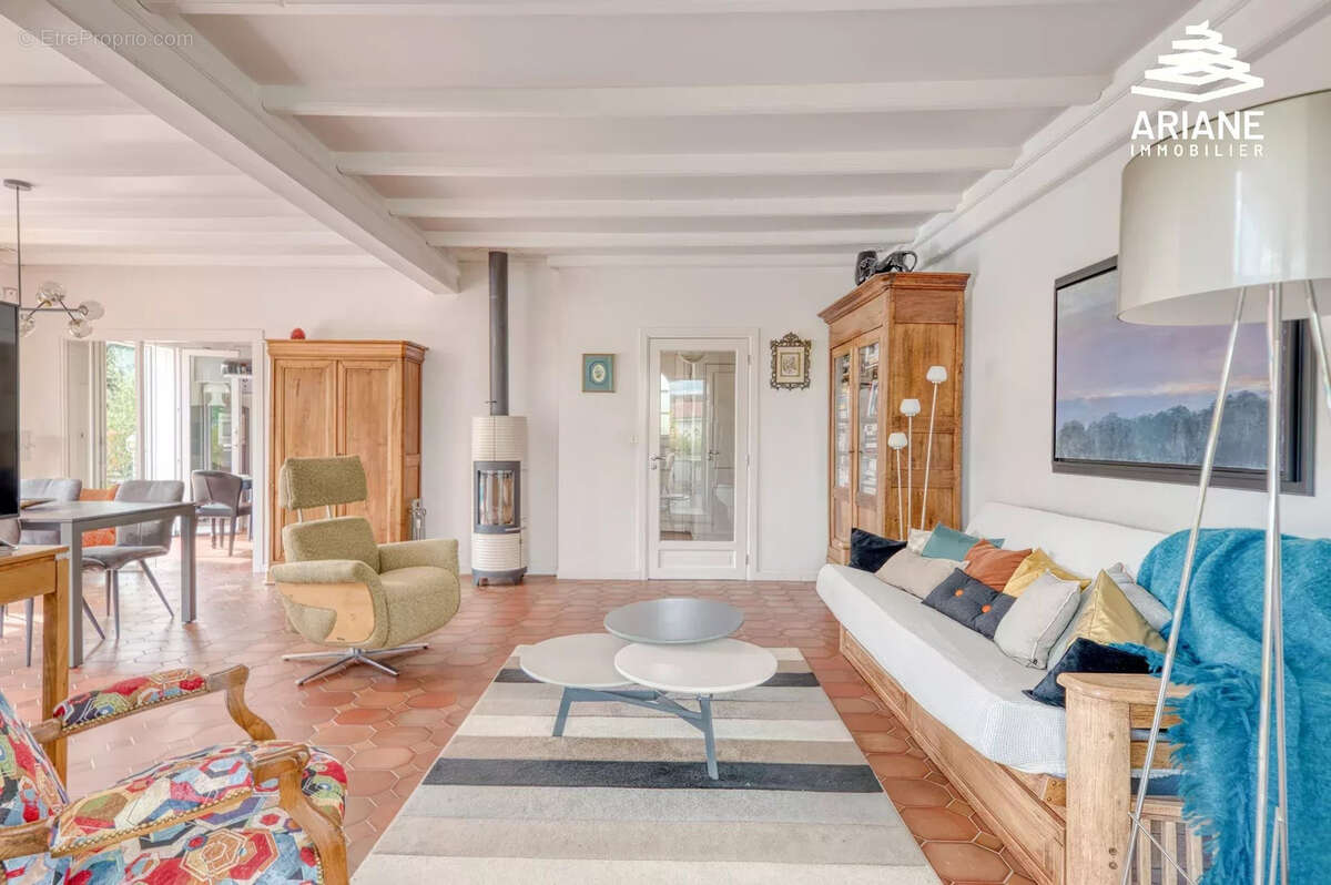 Maison à CHAPONOST