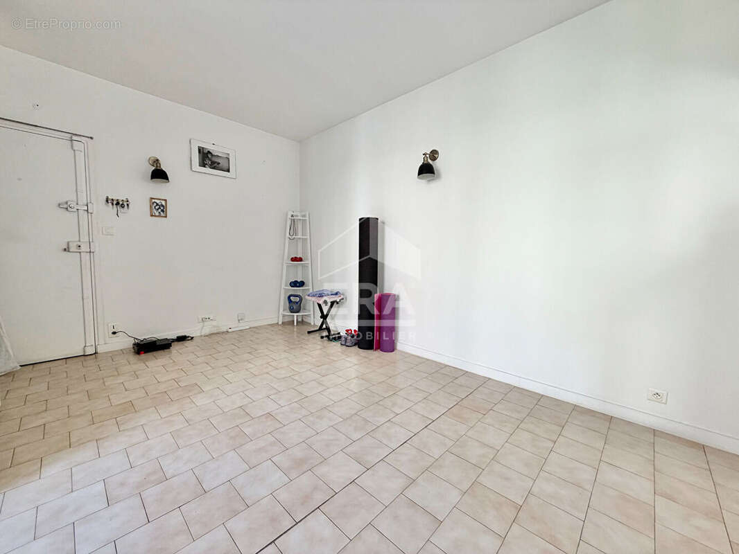 Appartement à HOUILLES