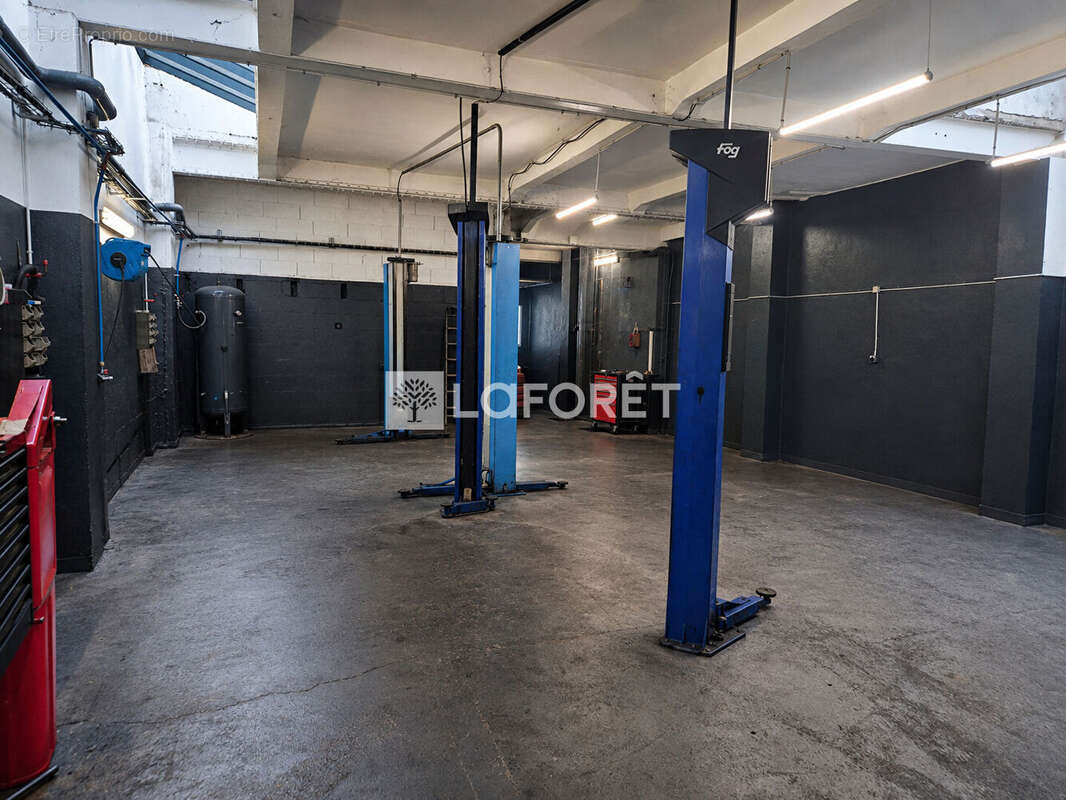 Local commercial Chambery 400 m2 - photo 7