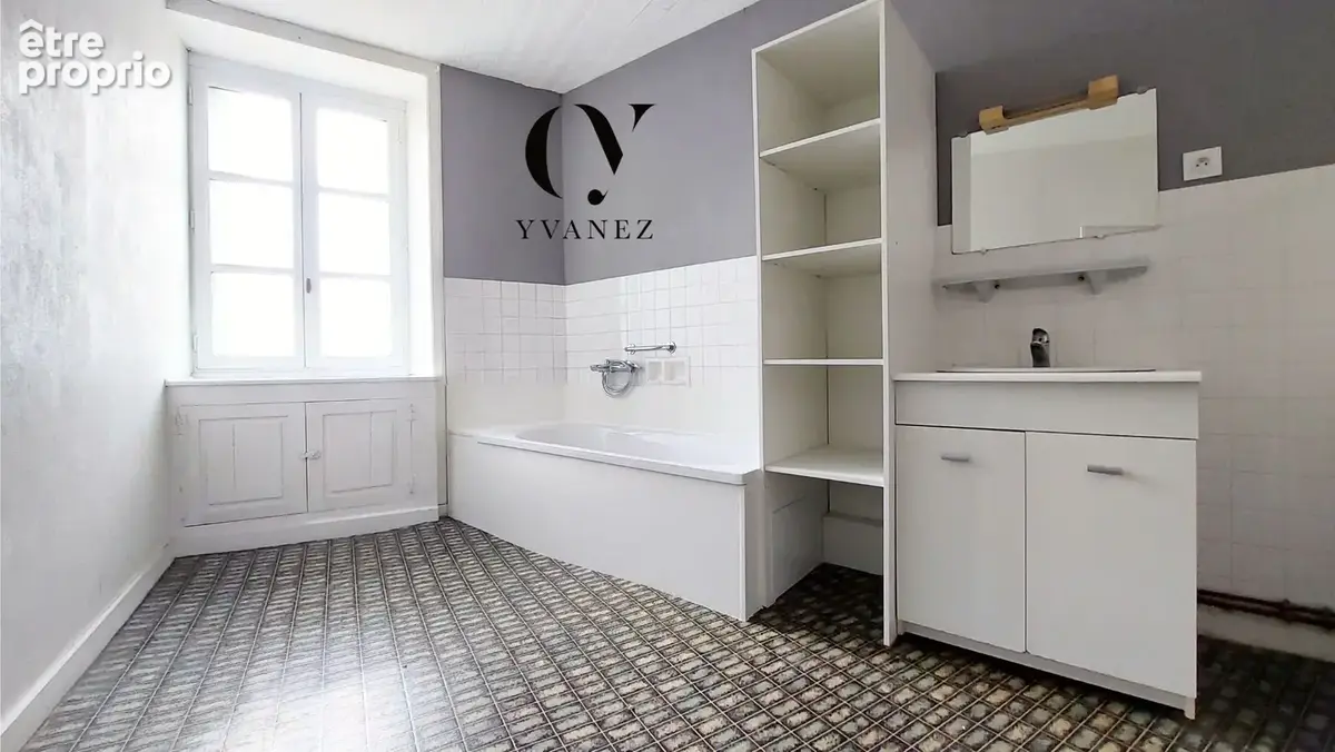 Maison 138 m2 sur terrain de 520 m2 avec 4 chambres, terrasse, cour et jardin exposé Sud, double carport, cave - photo 13