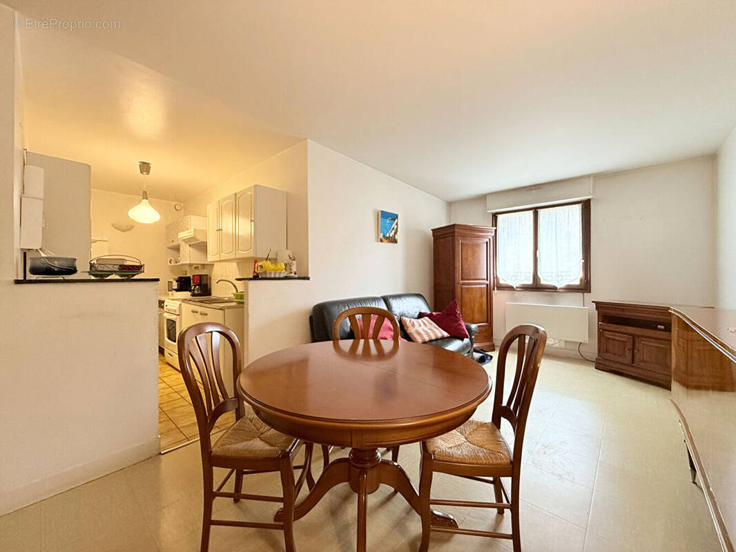 Appartement à TAVERNY