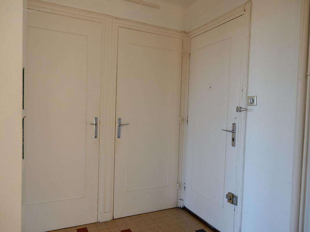 Appartement Saint Etienne 3 pièce(s) 53.06 m2 - photo 4