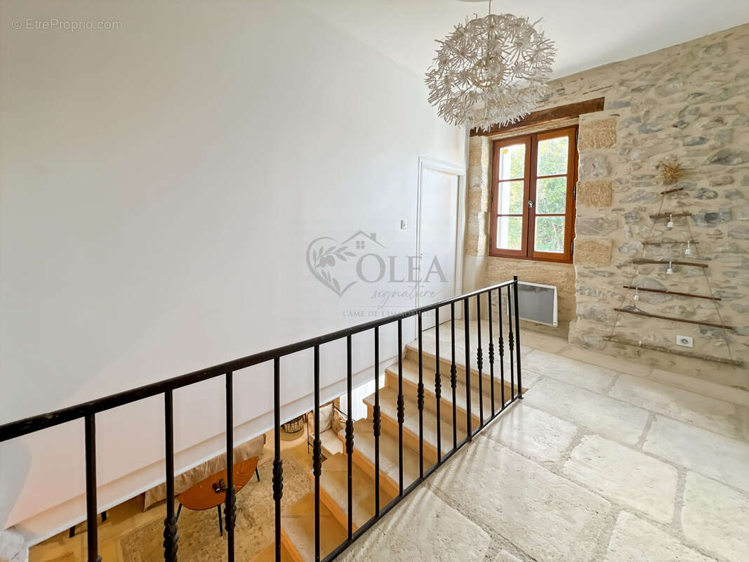 Escaliers - Maison à UZES
