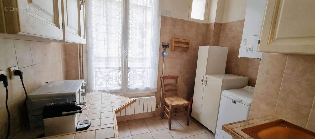 Appartement à LEVALLOIS-PERRET