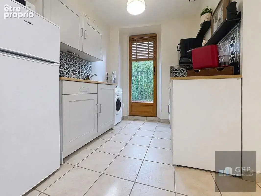 2 pièces rénové en dernier étage à Bormes-les-Mimosas - photo 6