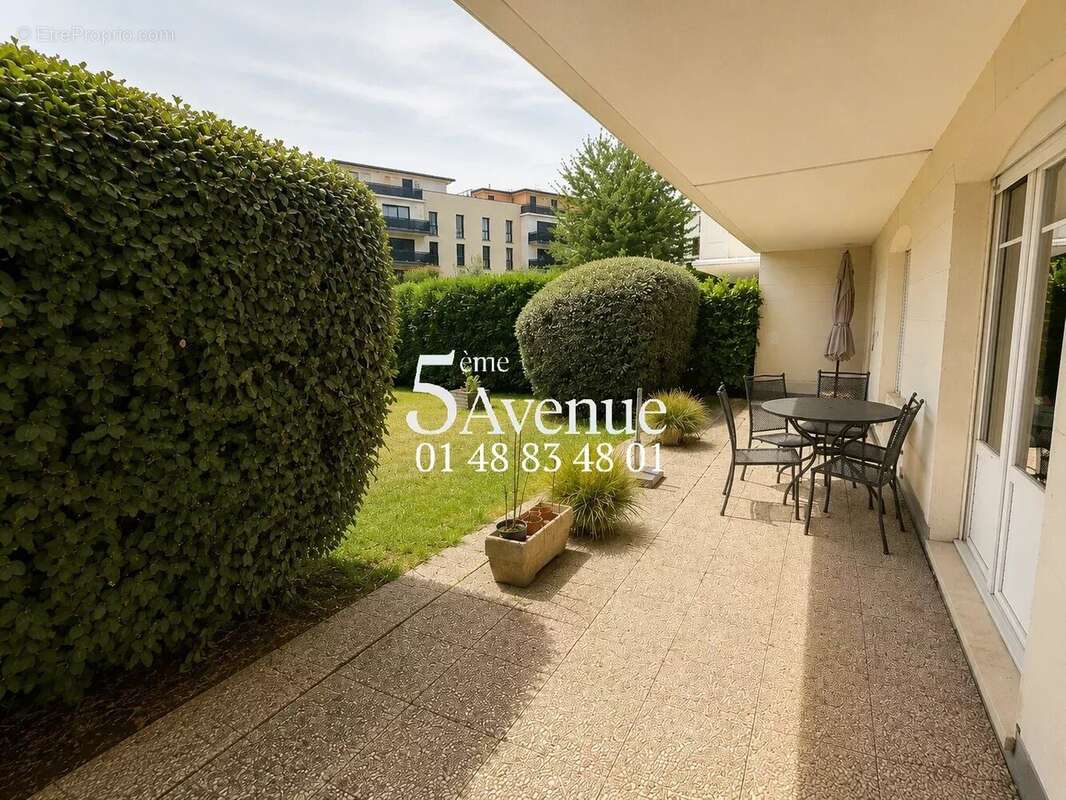 Appartement à LE PLESSIS-TREVISE
