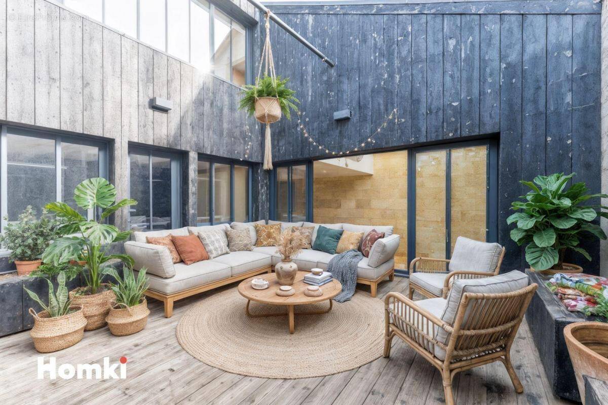 Appartement à BORDEAUX