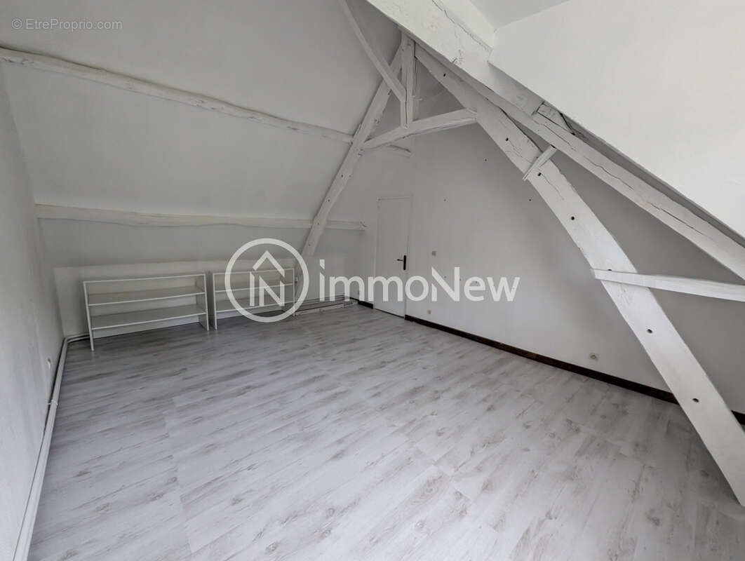 Propriéte de 202 M2 sur un terrain constructible de 1565 m2 - photo 23