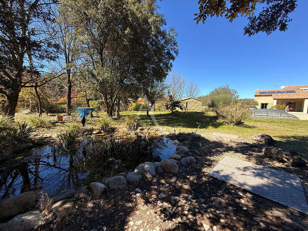 Maison à VINON-SUR-VERDON