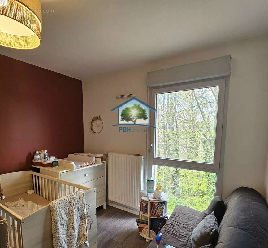 Appartement à SEREZIN-DU-RHONE