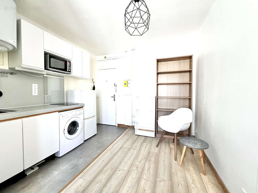Appartement à PARIS-20E