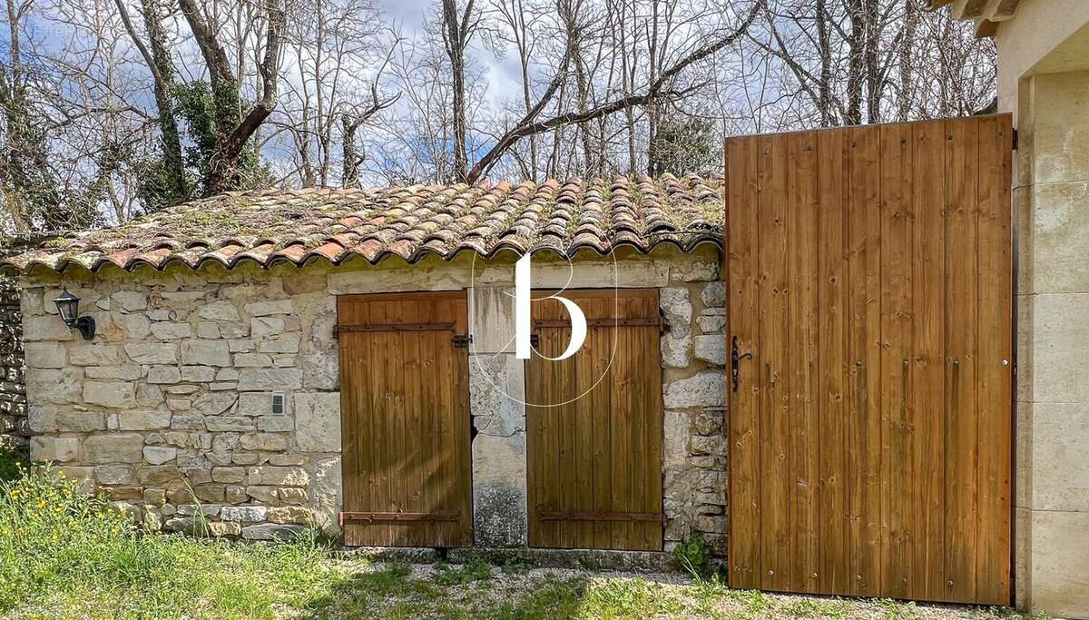 Maison à GOUDARGUES