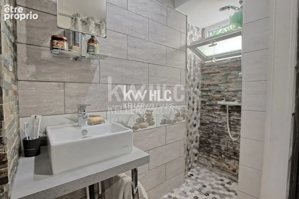 Appartement 3 pièces 56 m² à vendre à Cannes (06400) - photo 8