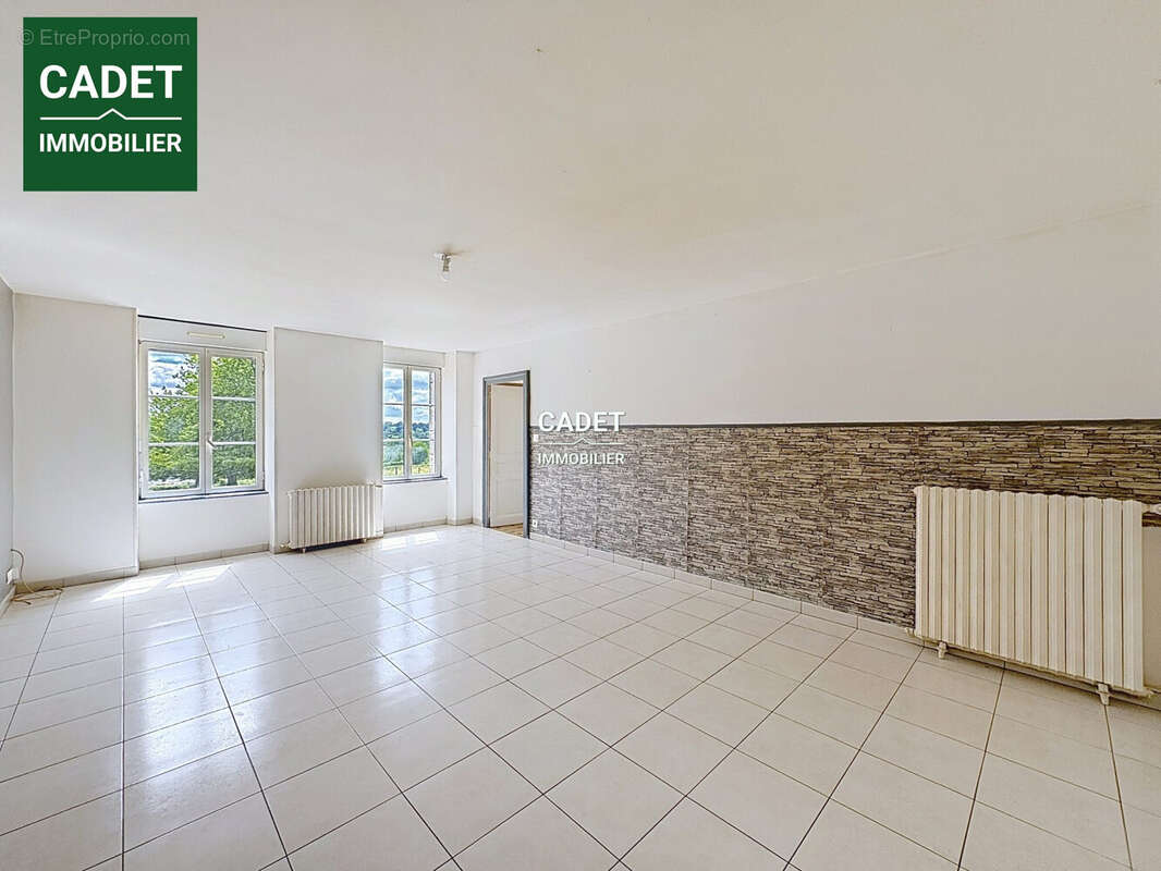 Maison 126 m² à La Haye-Pesnel  - photo 4