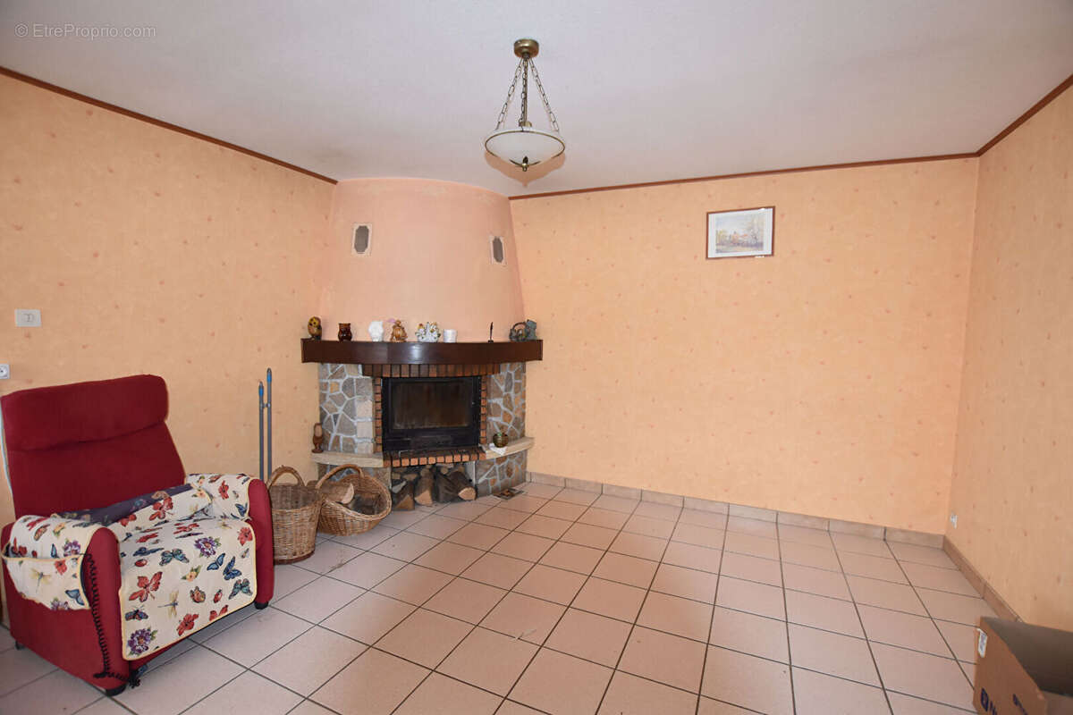 Maison à ARFEUILLES