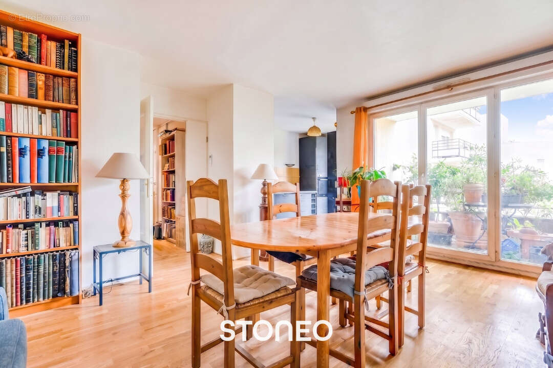 Appartement à IVRY-SUR-SEINE