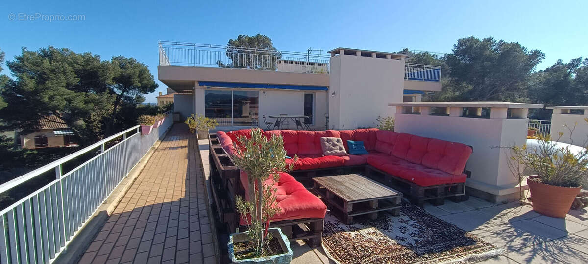 Appartement à SAINT-MANDRIER-SUR-MER