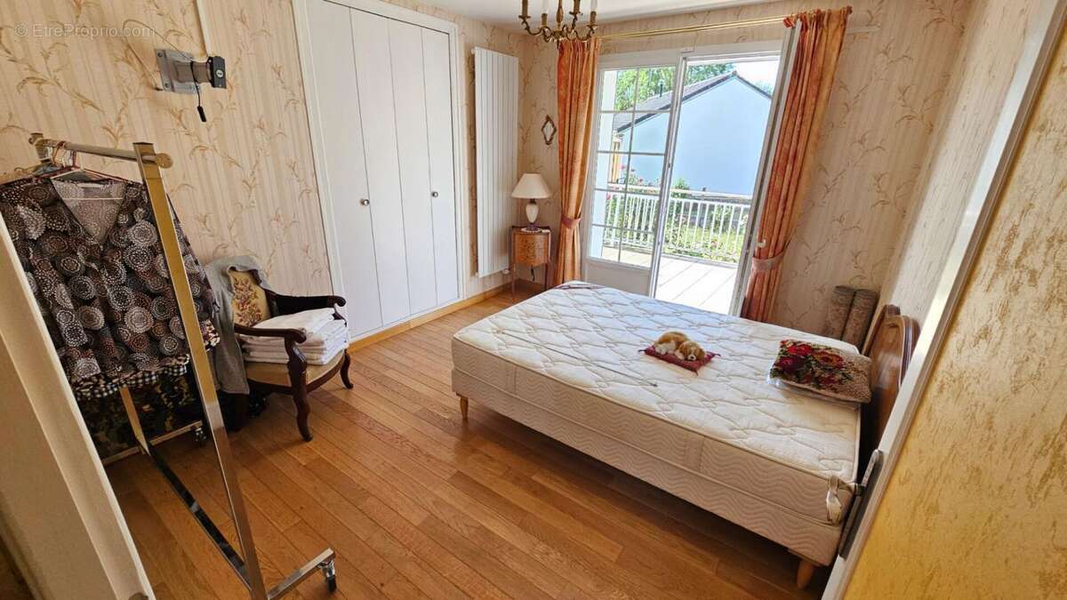 Houdan / Maison de plain-pied au calme avec commodités à pied / 3 chambres - photo 10