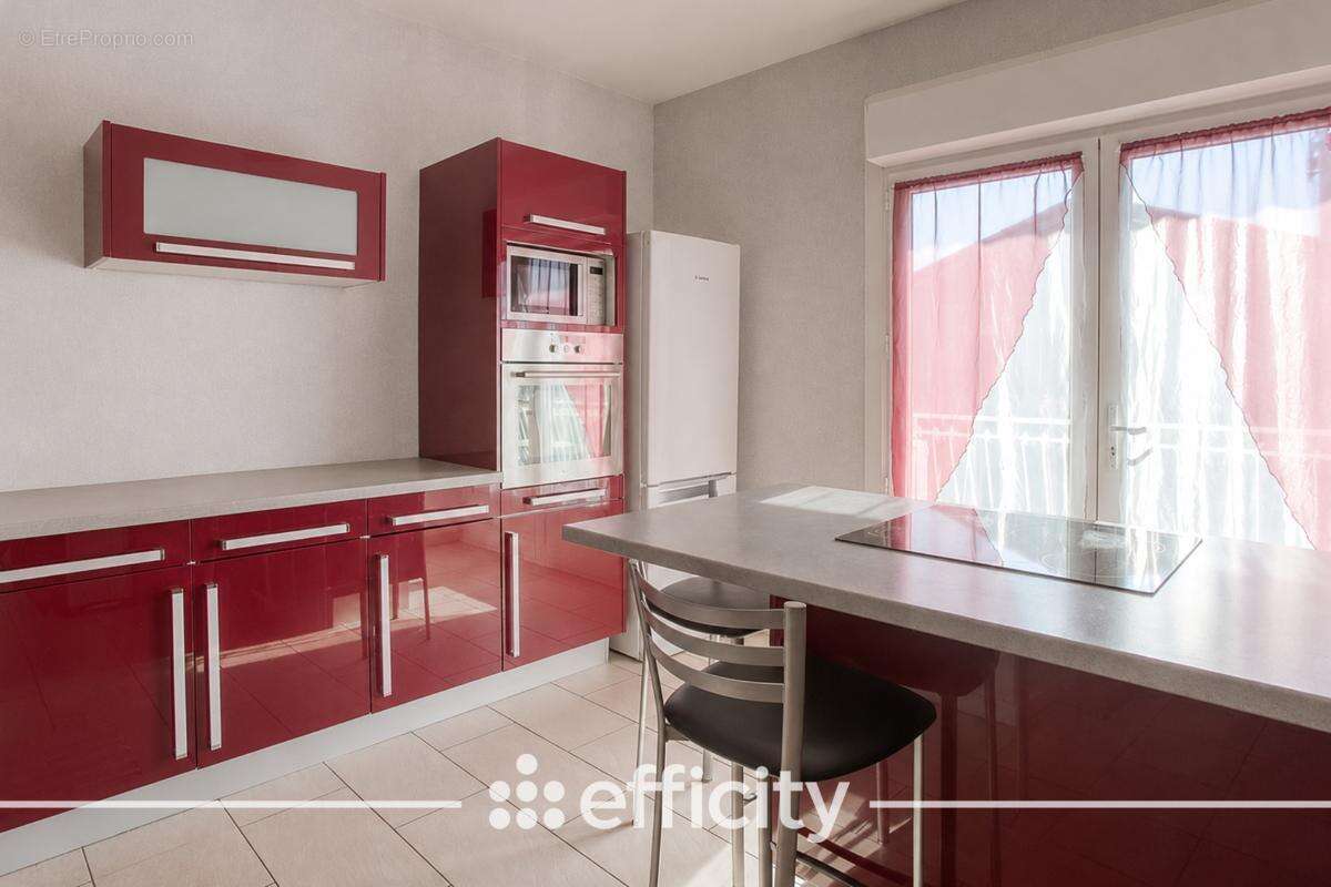 Appartement à LOIRE-SUR-RHONE