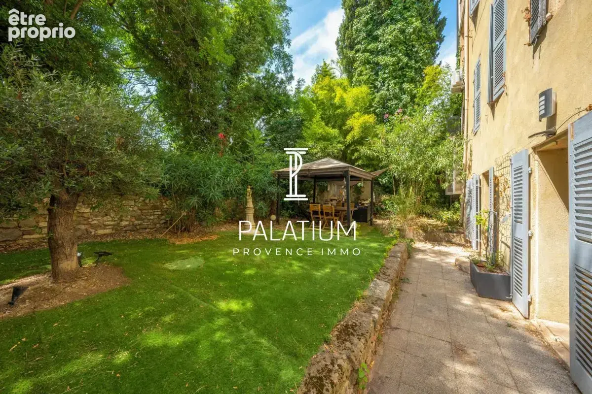 Appartement T4 de 90 m² avec jardin – Centre historique d'Aix-en-Provence - photo 17