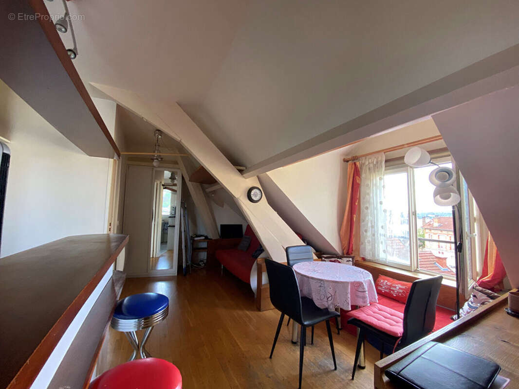 Appartement à PALAISEAU
