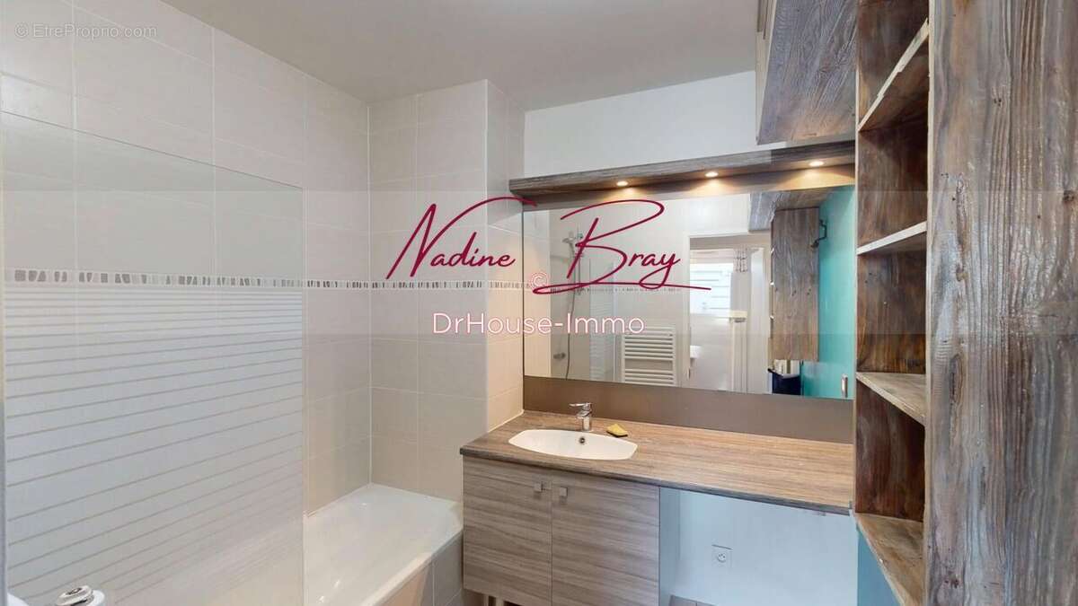 Appartement 63 m² à Bassens  - photo 75