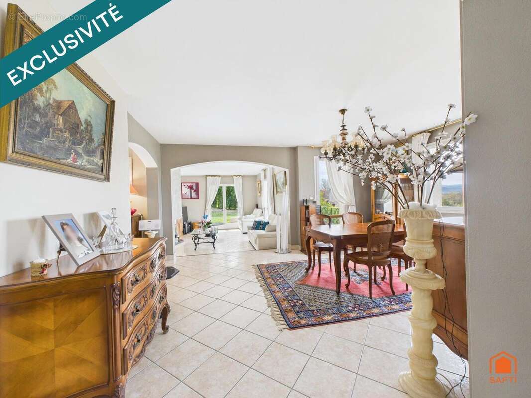 Photo 6 - Maison à LA ROCHE-NOIRE