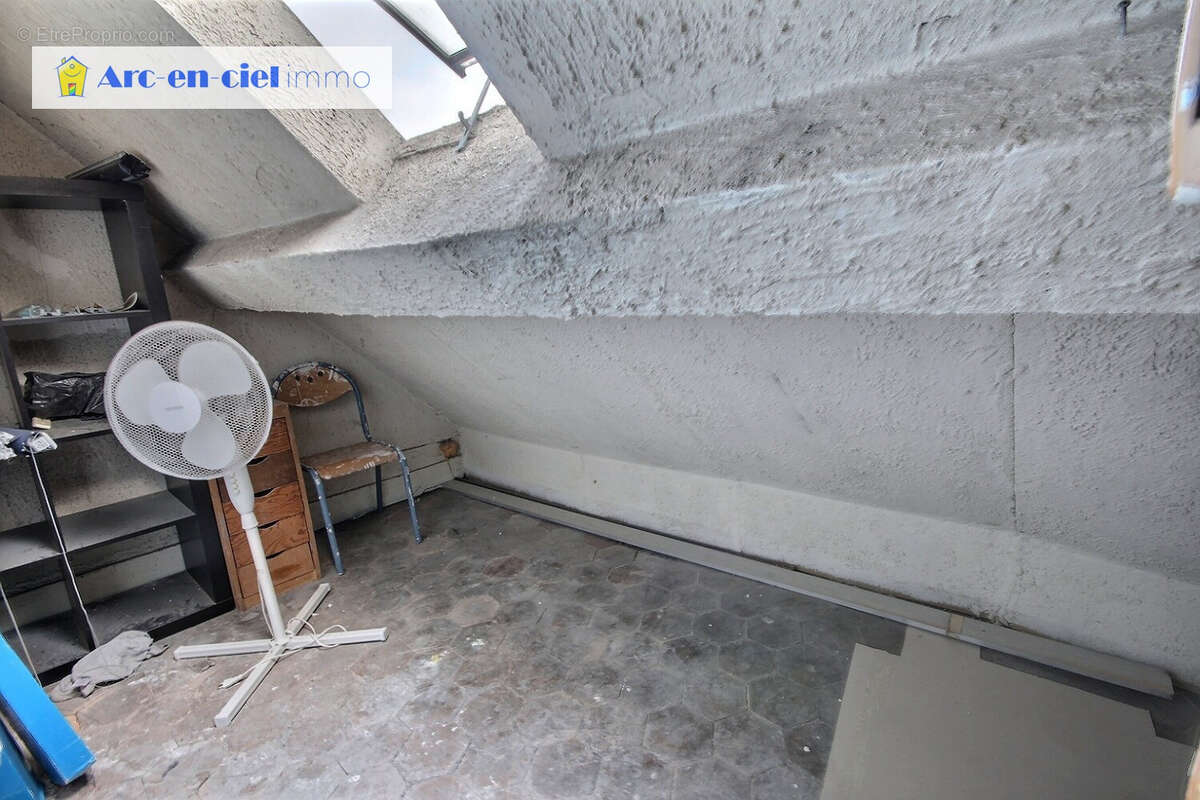 Appartement à PARIS-3E