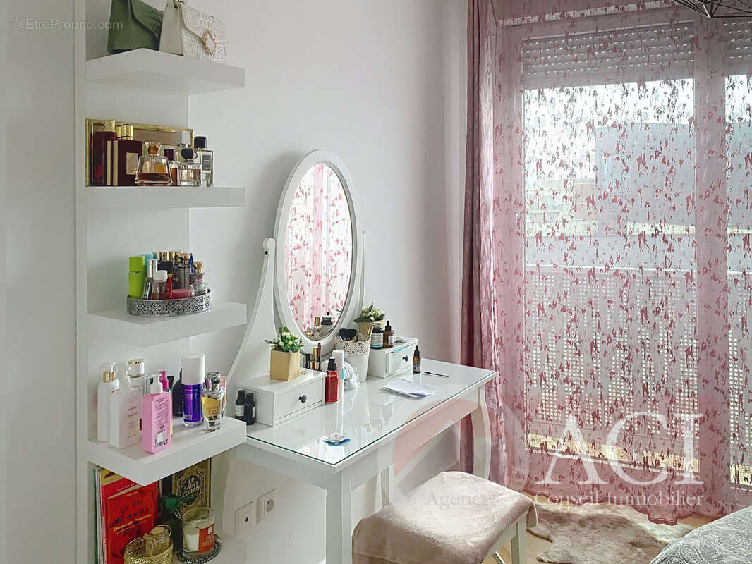 Appartement à EPINAY-SUR-SEINE