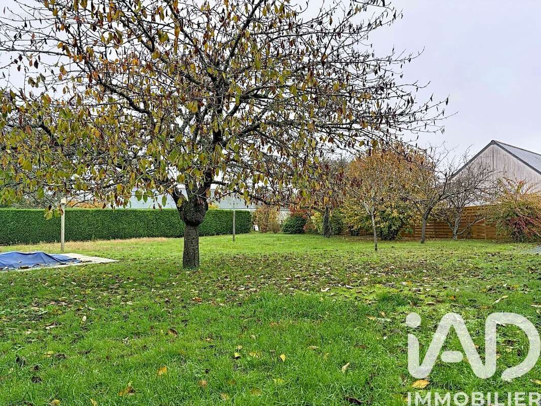 Terrain 801 m² à Amboise  - photo 6