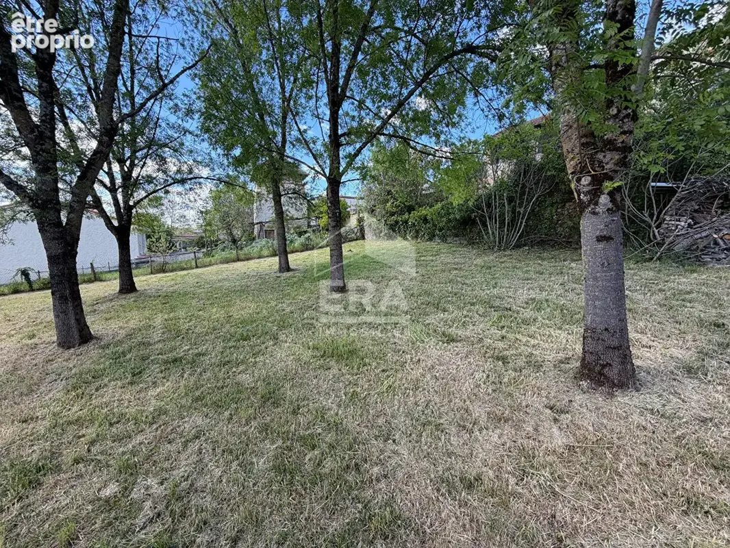 Photo Terrain à Castelnau-De-Levis au prix de 40 000€