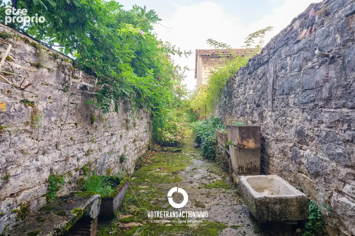 A vendre Maison de village - photo 10