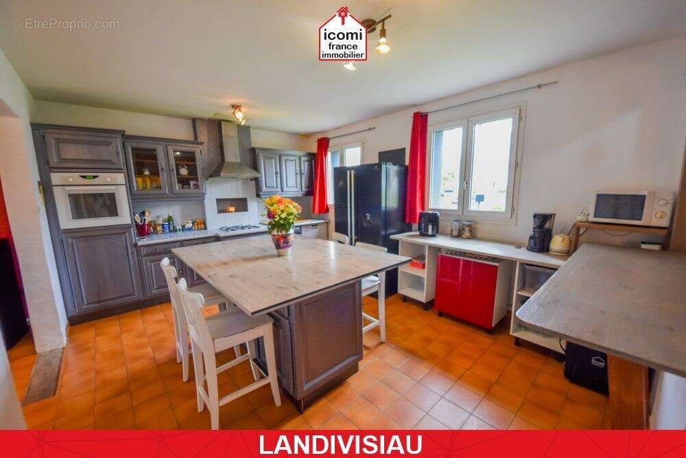 Maison à LANDIVISIAU