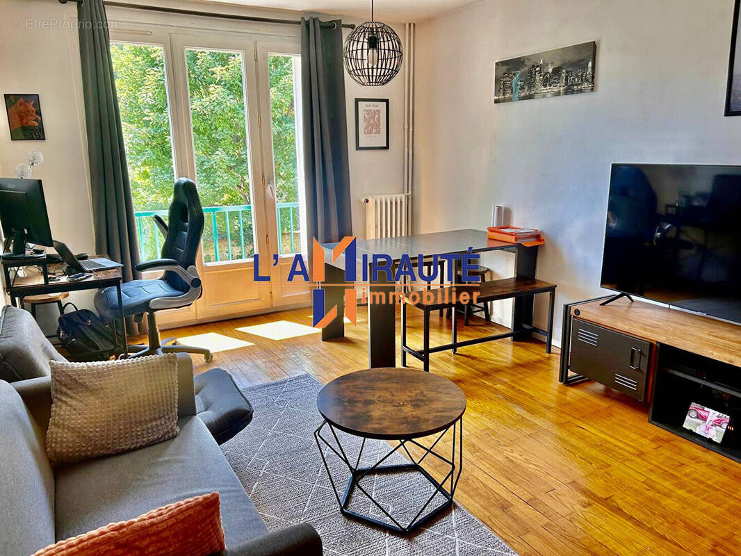 Appartement à MAISONS-LAFFITTE