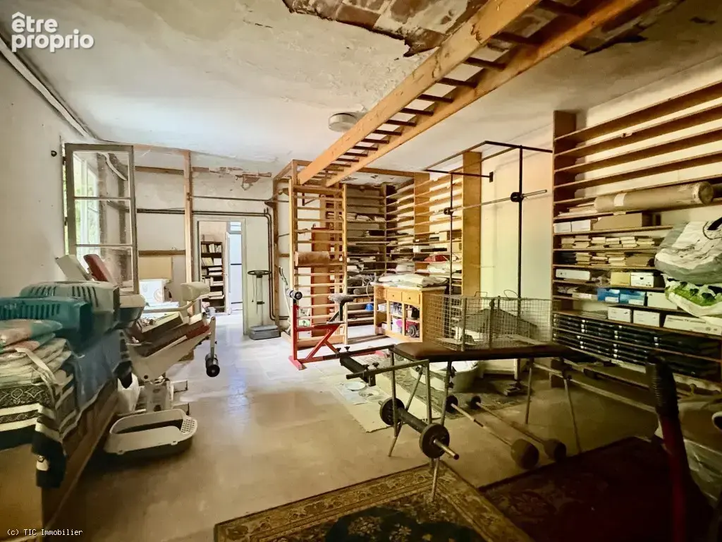 Très Beau Logis avec 6 chambres et Grand Terrain près de Ruffec - photo 38
