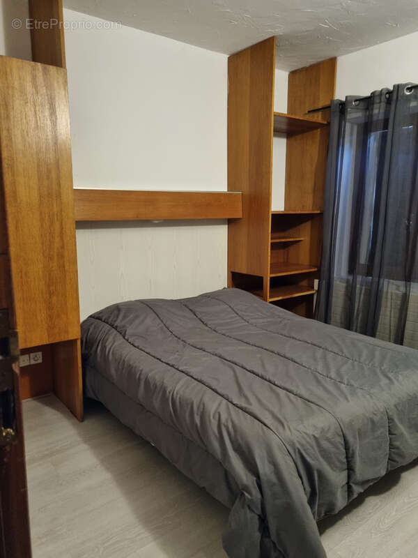 Autre à SAINT-JULIEN-DU-VERDON