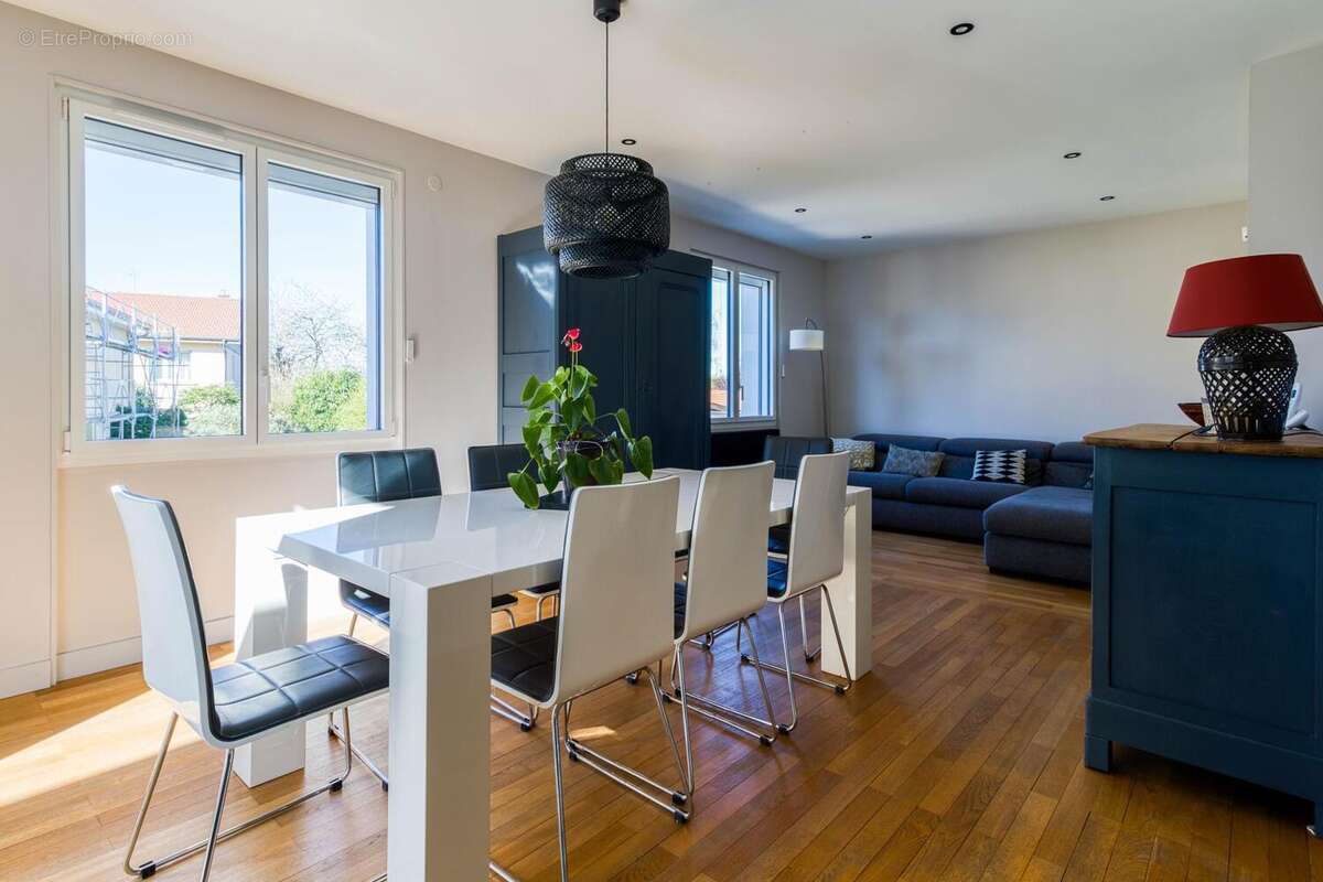 Photo 6 - Maison à SAINT-DENIS-LES-BOURG