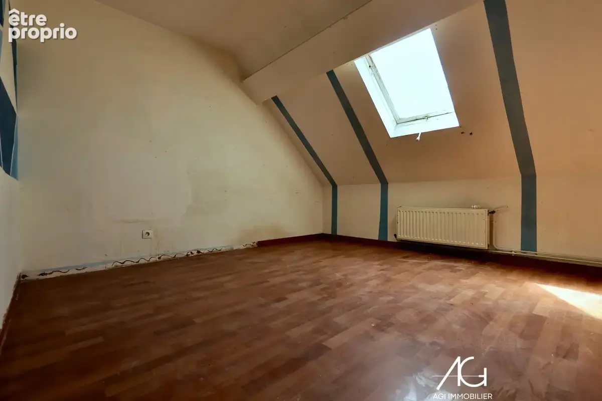 Maison 91 m² à Tourcoing  - photo 7
