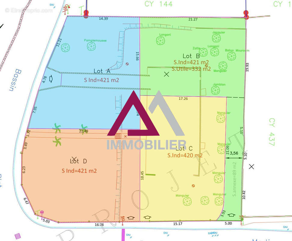 Terrain à SAINT-PIERRE
