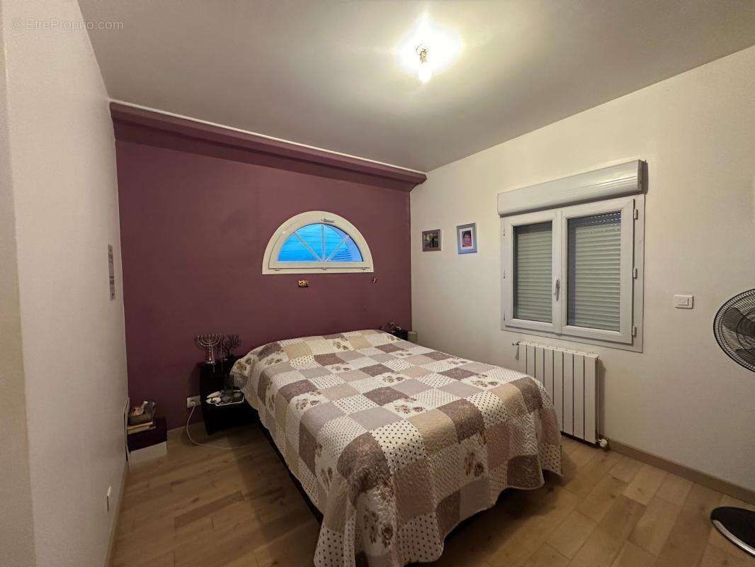 Maison À Vendre alliant modernité et charme de l'ancien - photo 7