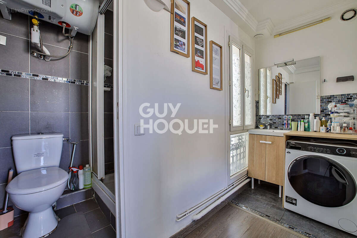 Appartement à PARIS-18E