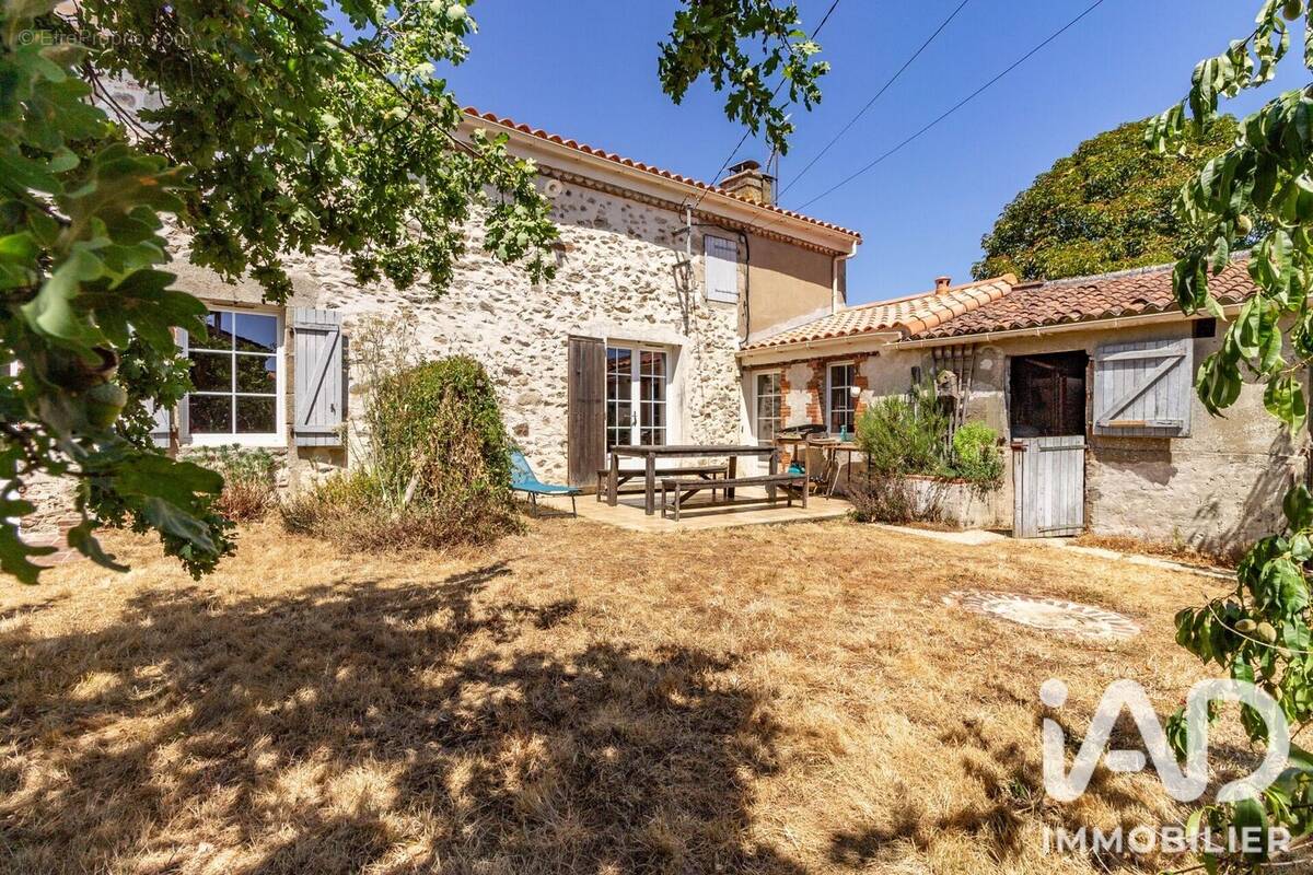 Photo 1 - Maison à AIZENAY