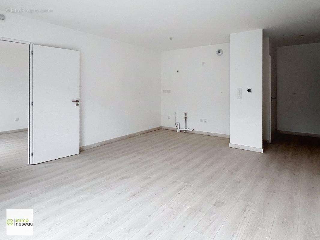 Appartement en rez-de-jardin - photo 2